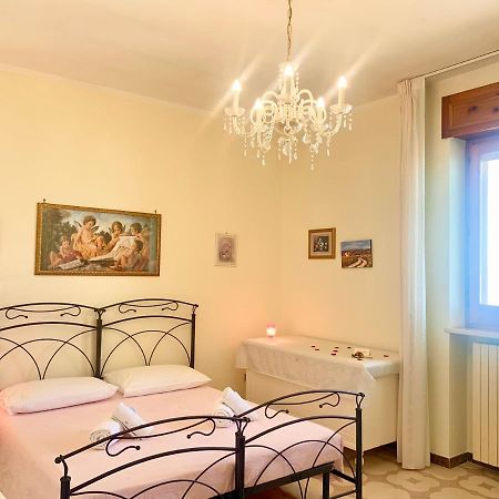 Bed & Breakfast Acquamarina Castro  Exterior photo