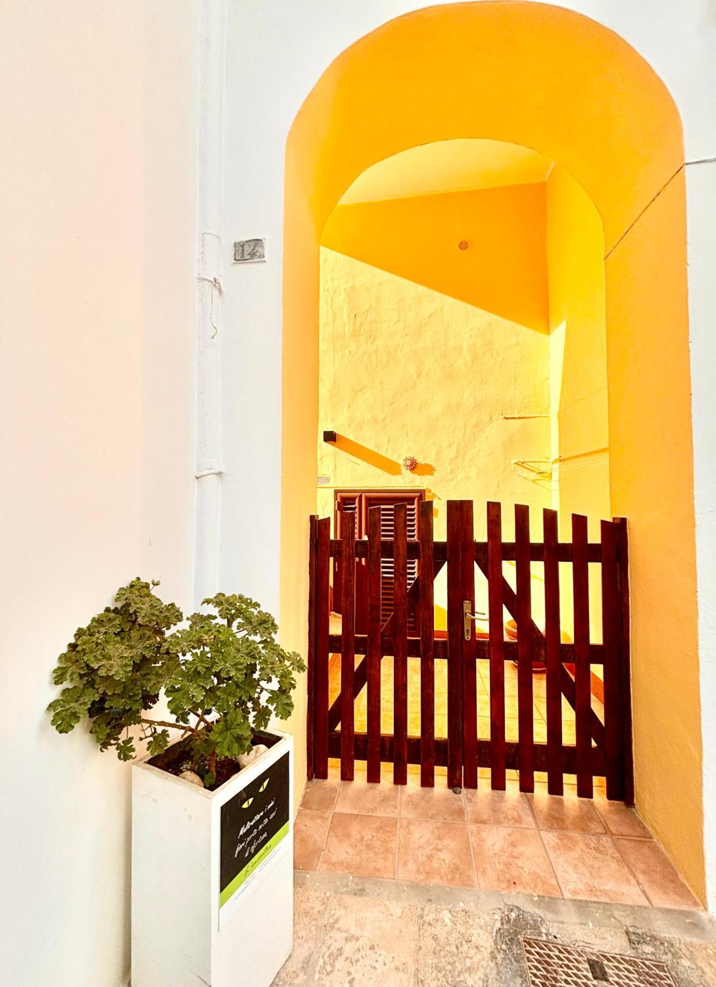 Bed & Breakfast Acquamarina Castro  Exterior photo